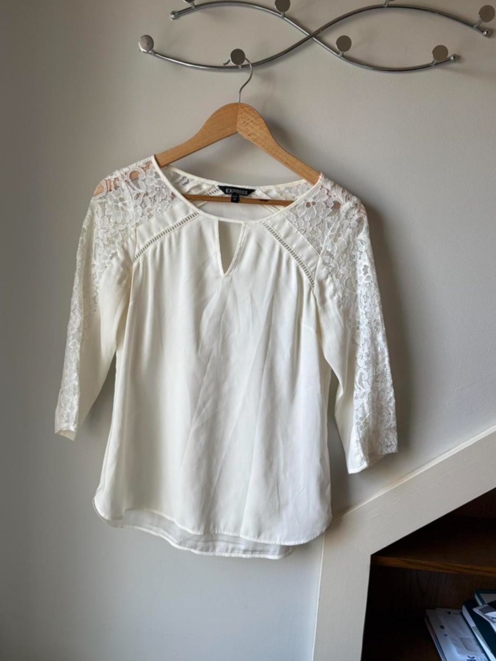 Express Women's white Lace-Shoulder Blouse XS